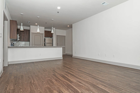 Avanti-Legacy-Emerald-Point 31